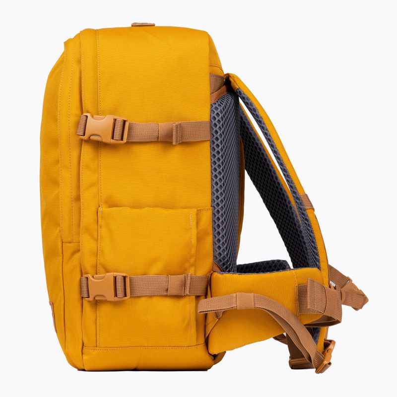 Turistický batoh CabinZero Classic Pro 32 l orange chill  7