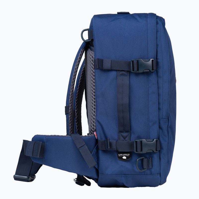 Turistický batoh CabinZero Classic Pro 32 l navy 6