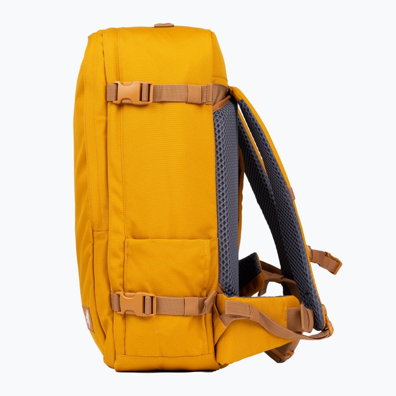 Turistický batoh CabinZero Classic Pro 42 l orange chill  6