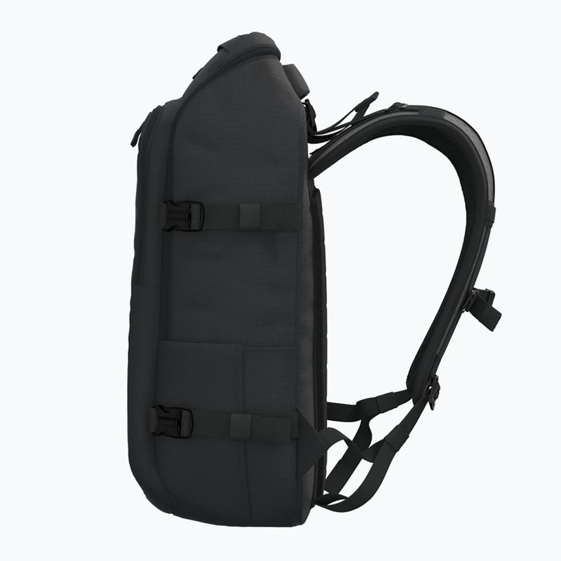 Turistický batoh CabinZero Adventure Pro 32 l absolute black 6