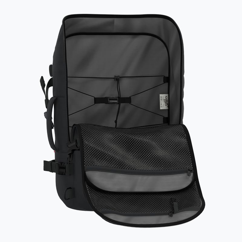 Turistický batoh CabinZero Adventure Pro 32 l absolute black 8