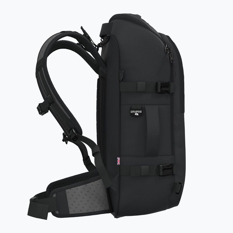 Turistický batoh CabinZero Adventure Pro 42 l absolute black 5