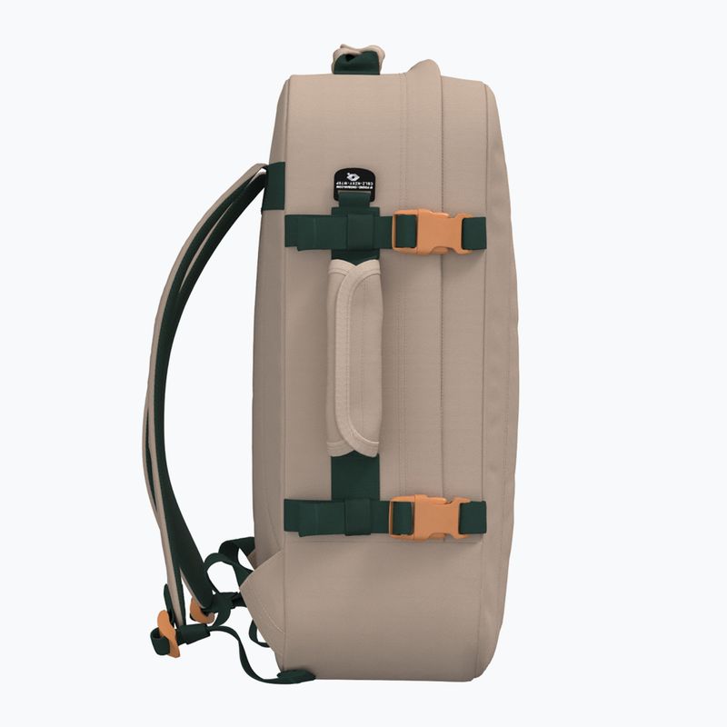 Turistický batoh CabinZero Classic 44 l cebu sands  5