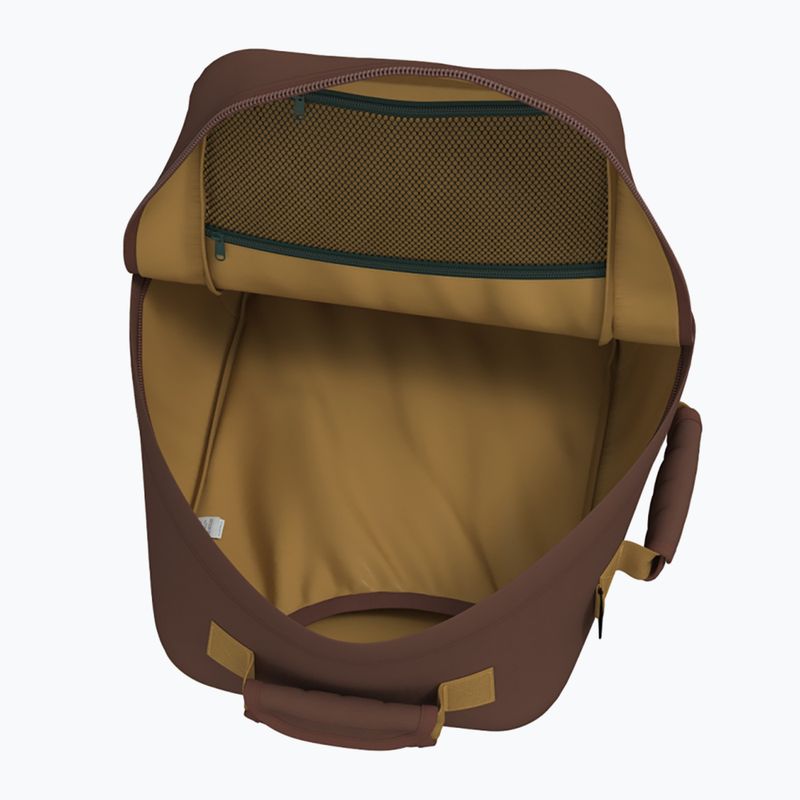Turistický batoh CabinZero Classic 28 l belgian chocolate 7