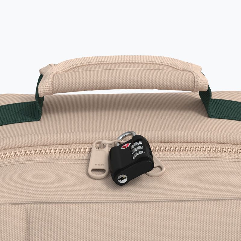 Turistický batoh CabinZero Classic 28 l cebu sands  8