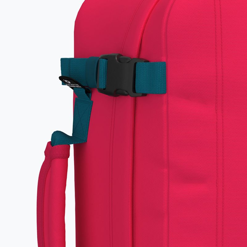 Turistický batoh CabinZero Classic 36 l miami magenta  9