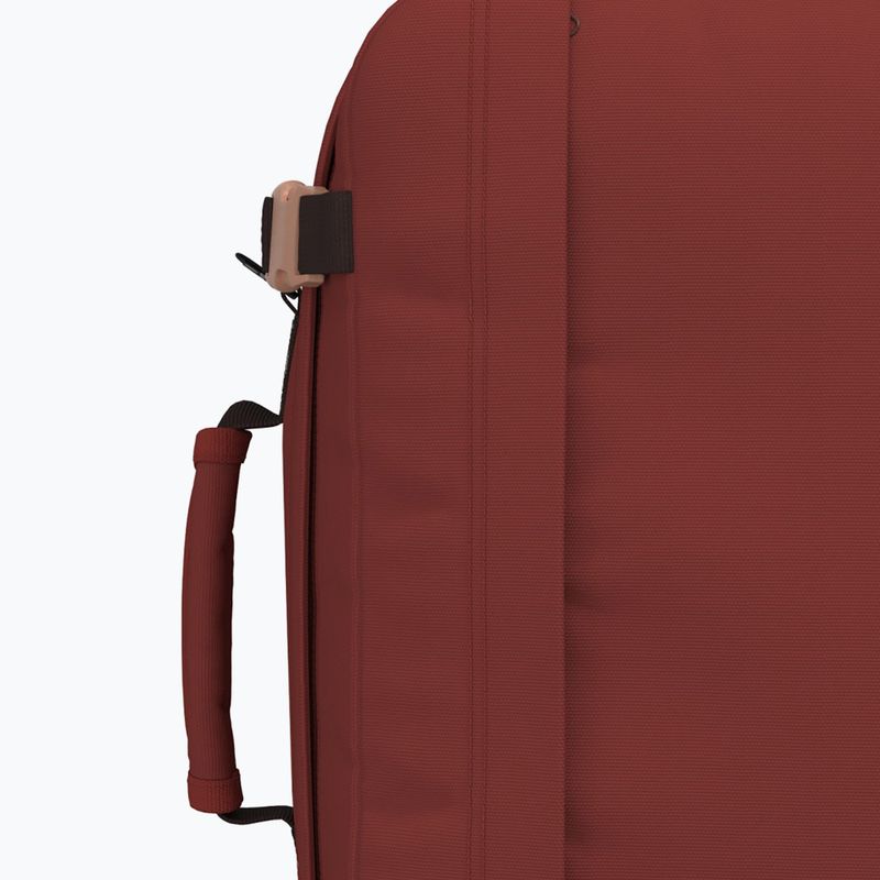 Turistický batoh CabinZero Classic 36 l sangria red  10