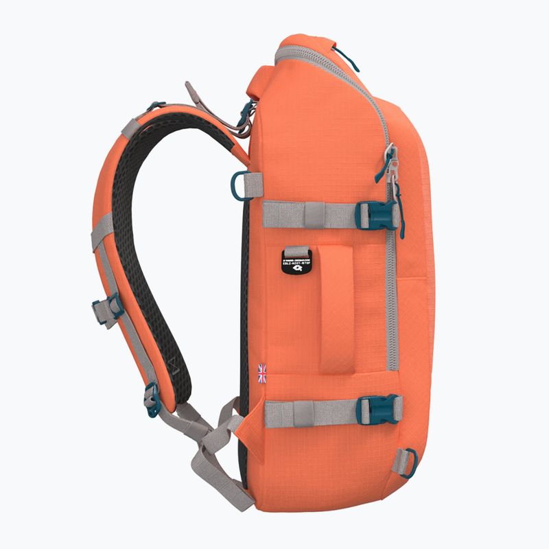 Turistický batoh CabinZero Adventure 32 l moroccan sands  5