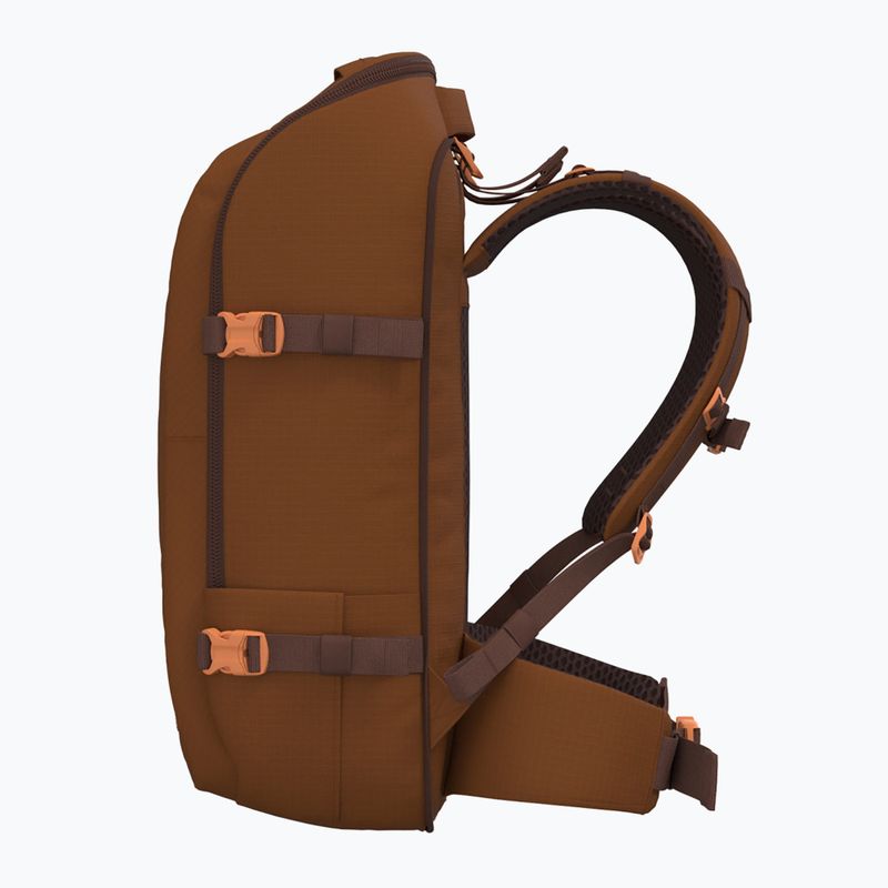 Turistický batoh CabinZero Adventure 42 l saigon coffee  6