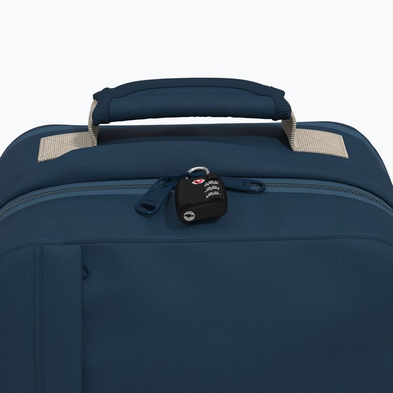 Turistický batoh CabinZero Classic Tech 28 l blue grotto 10