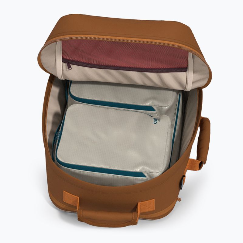 Turistický batoh CabinZero Classic Tech 28 l cinnamon 13