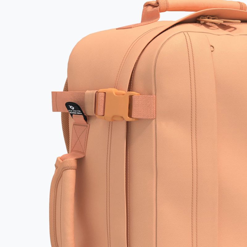 Turistický batoh CabinZero Classic 36 l sunny day 8