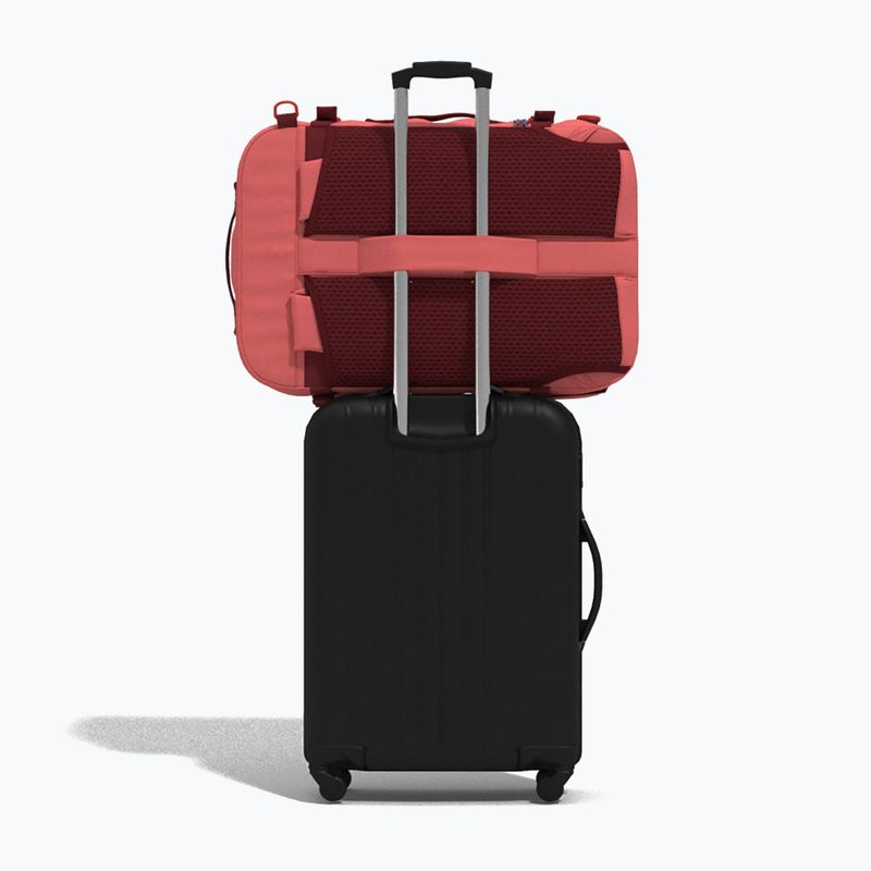 Cestovní batoh CabinZero Classic Plus 42 l peach valley 7