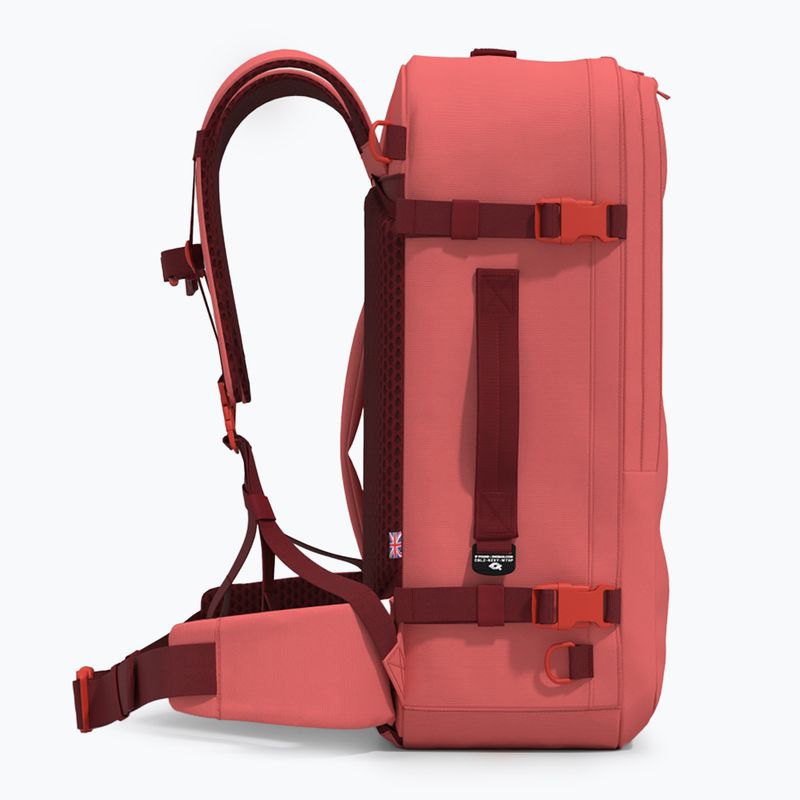 Turistický batoh CabinZero Classic Pro 42 l peach valley  6