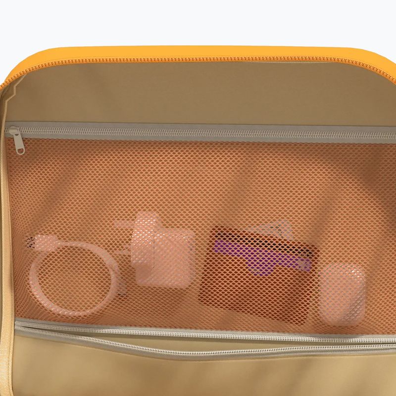 Turistický batoh CabinZero Classic 44 l honeycomb 12