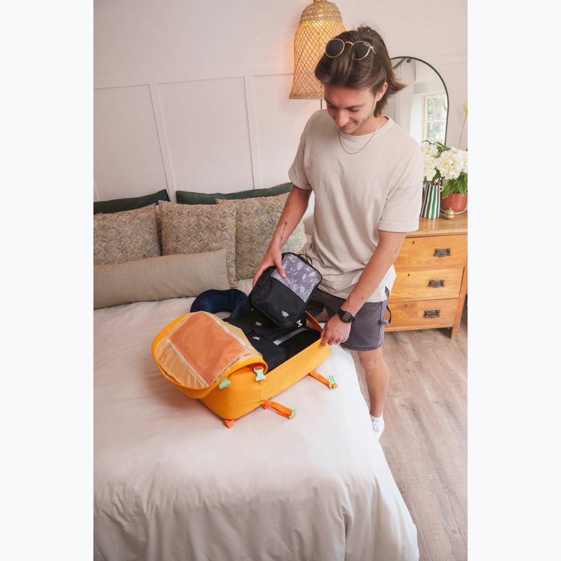 Turistický batoh CabinZero Classic 44 l honeycomb 14