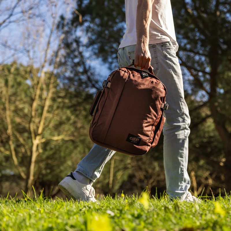 Cestovní batoh CabinZero Classic Tech 28 l redwood 19