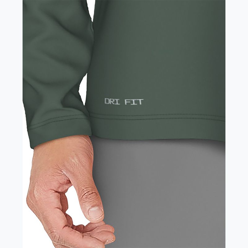Pánské tričko Longsleeve Nike Luxe Letter Hydroguard fir 6