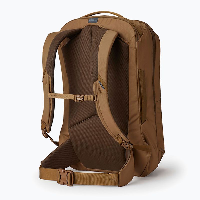 Turistický batoh   Gregory Border Carry On 40 l coyote brown 2