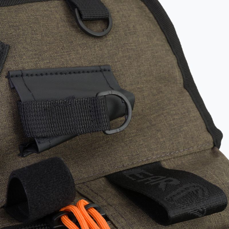 Sáček Savage Gear Specialist Sling Bag hnědý 74237 5