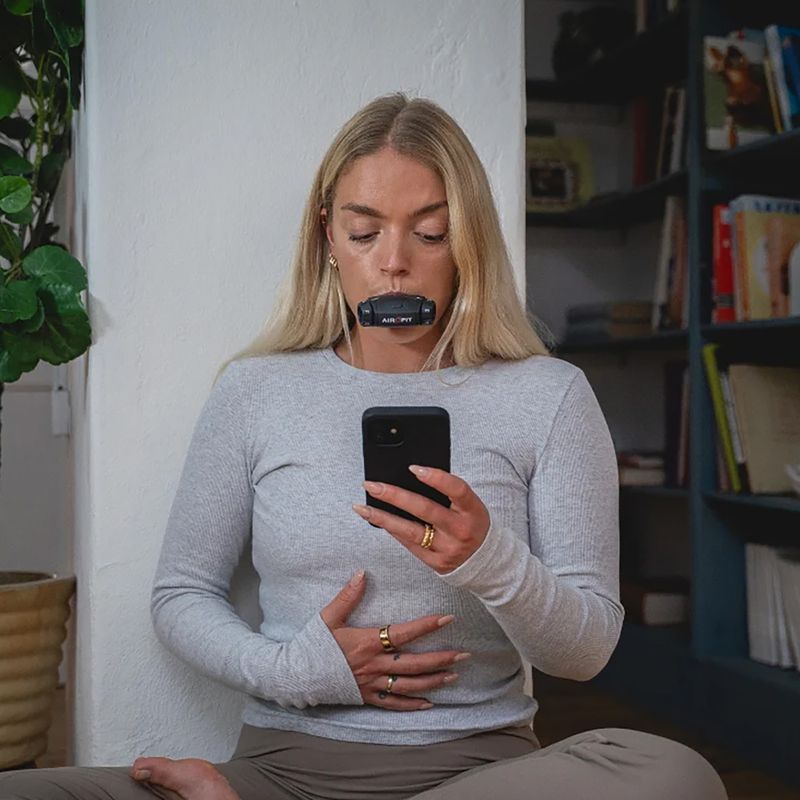 Trenažér dechu Airofit Elite dark black/grey 3