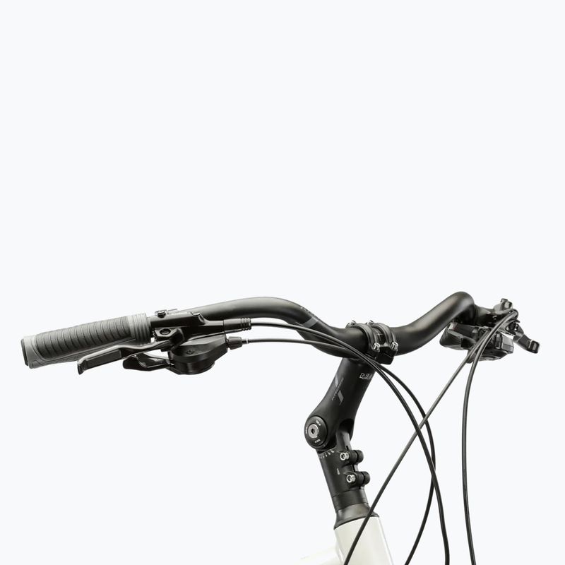Pánské trekingové kolo KROSS Trans 5.0 grey/navy/gloss 4