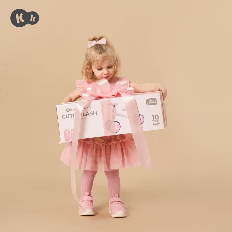 Odrážedlo Kinderkraft Cutie Flash pink 9