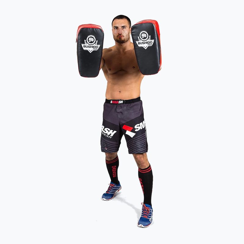 Thajský tréninkový štít Bushido TPAO černý T42C 5