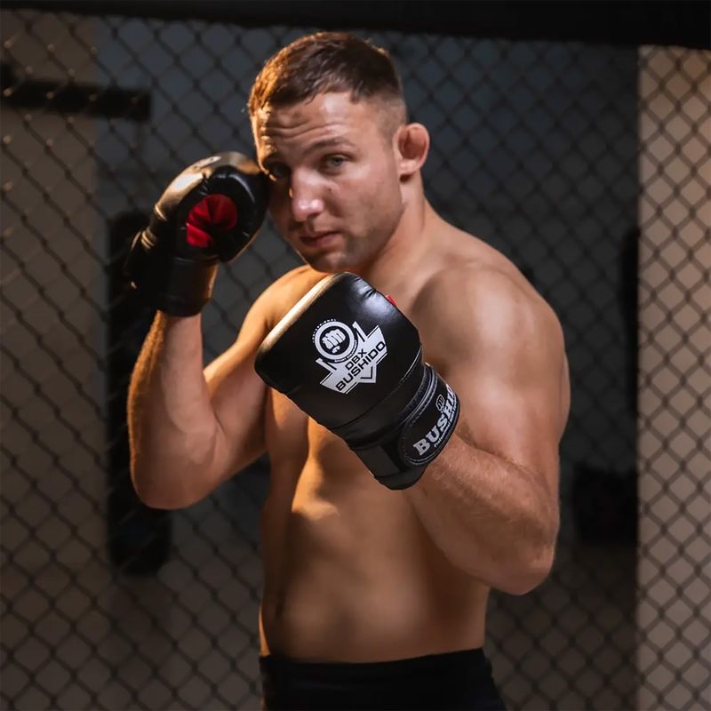 Boxerské rukavice Bushido tréninkové na pytel černé Rp4 8