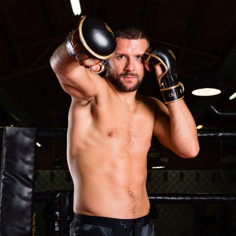 Kožené sparingové rukavice Bushido Na trénink MMA černé Arm-2011D-M 16