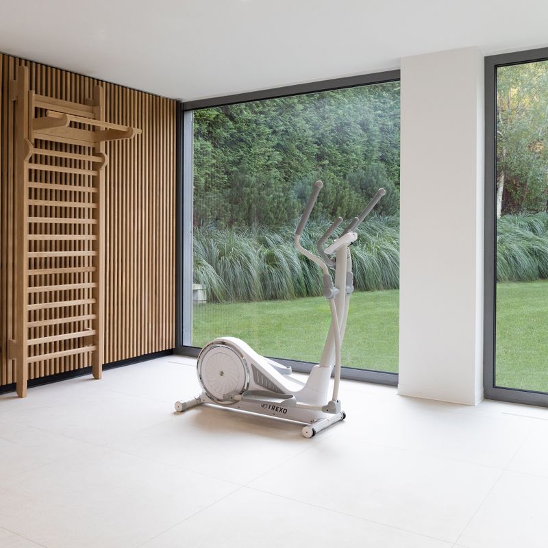 XTREXO white ET500 orbiter 3