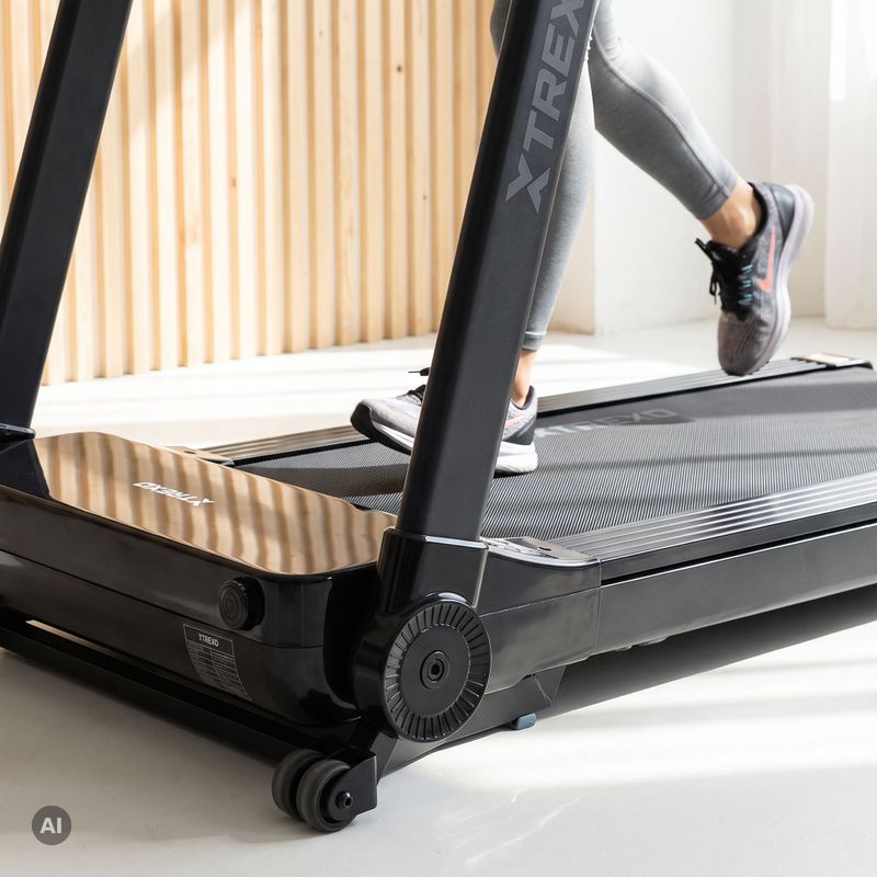 Elektrický běžecký pás XTREXO TXO-X250-B black 6