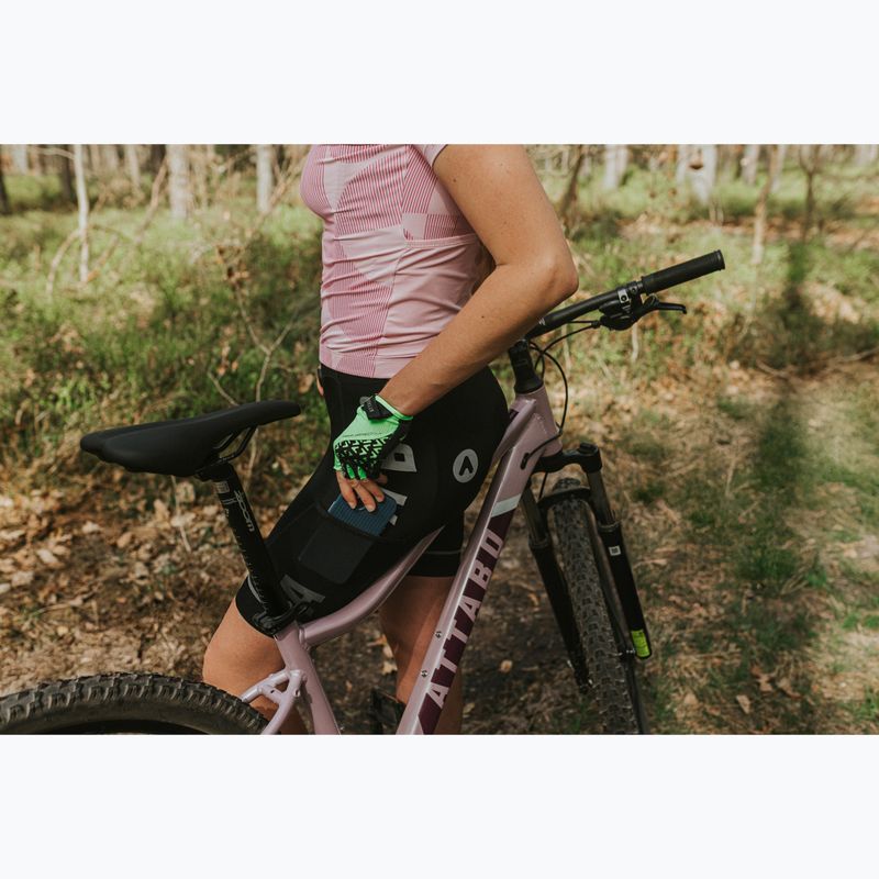 Dámské cyklistické šortky ATTABO Kirun Pro WMNS Bib Shorts Cargo black 18
