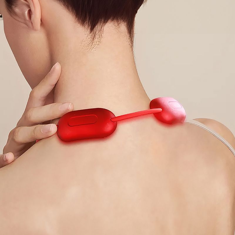 Masážní přístroj Media-Tech EMS Neck red 9