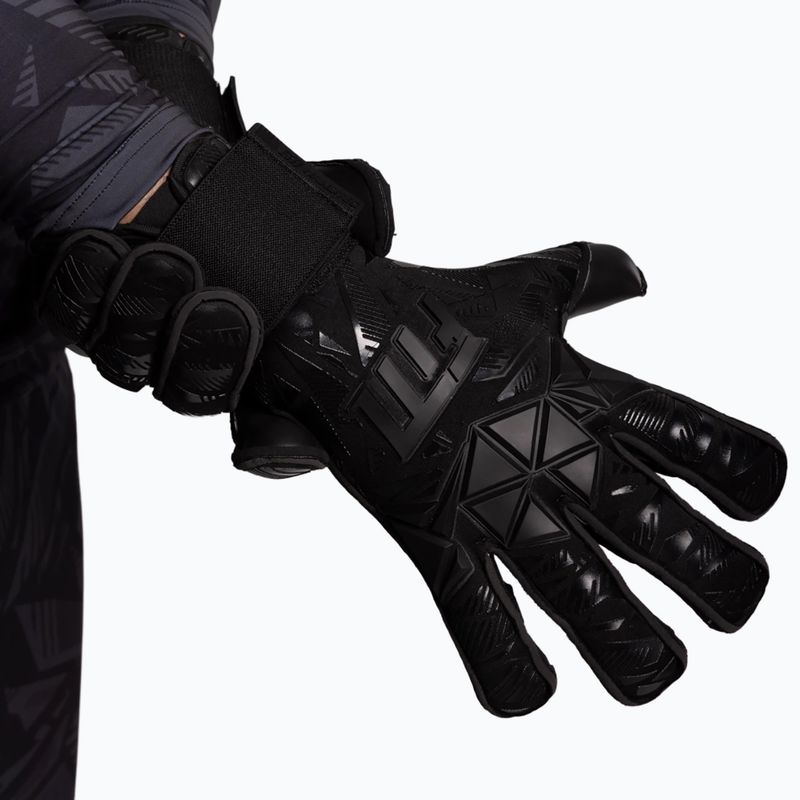 Brankářské rukavice Football Masters Invictus X PRO black 4