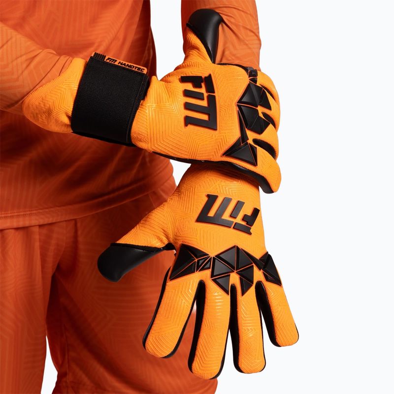 Brankářské rukavice Football Masters Varis X PRO orange fluo 6