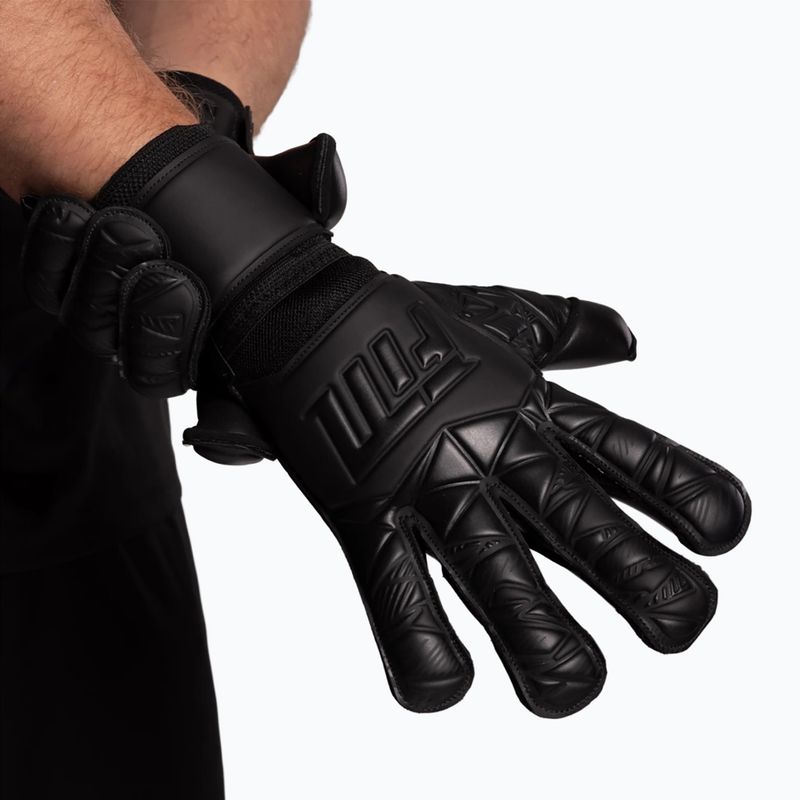 Brankářské rukavice Football Masters Invictus X black 5