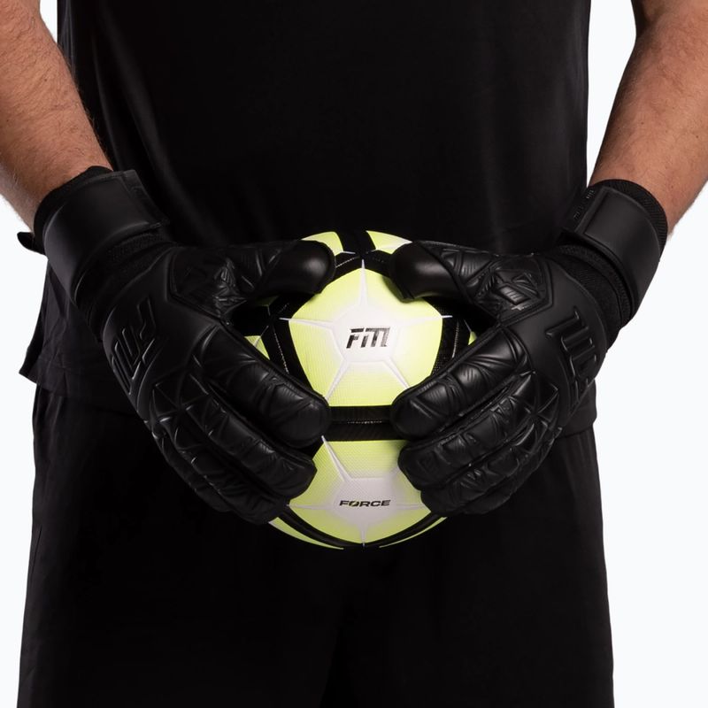 Brankářské rukavice Football Masters Invictus X black 7