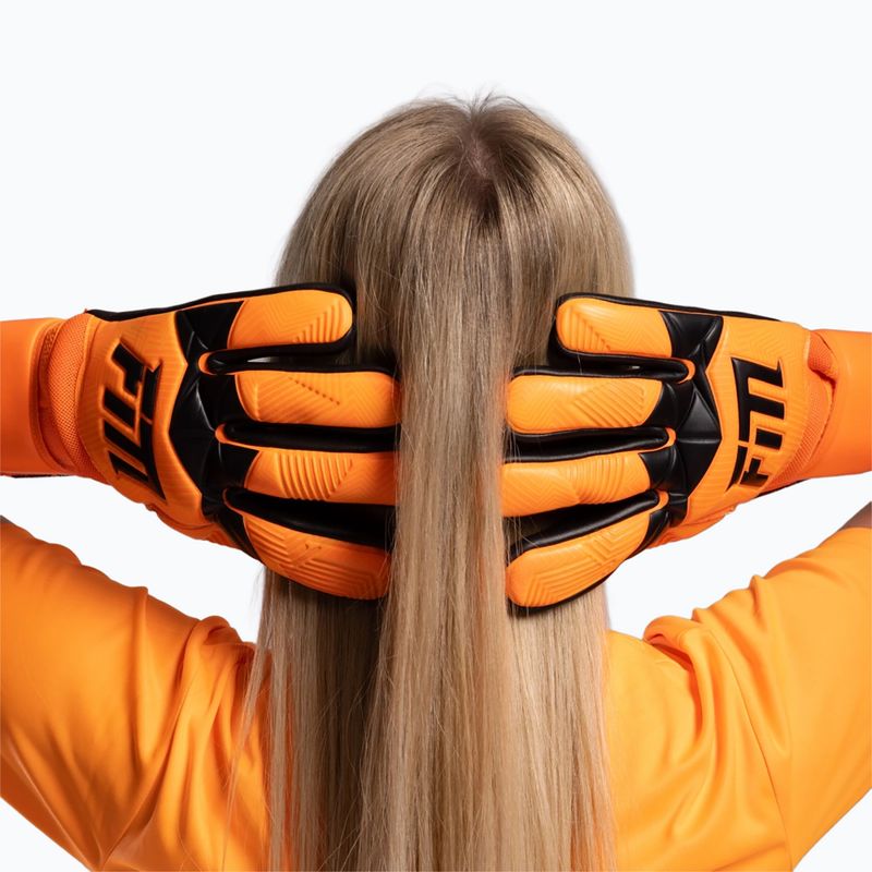 Brankářské rukavice Football Masters Varis X orange fluo 7