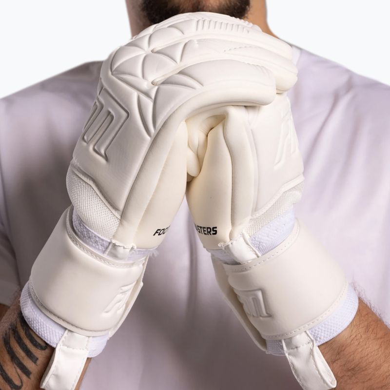 Brankářské rukavice Football Masters Varis X all white 3