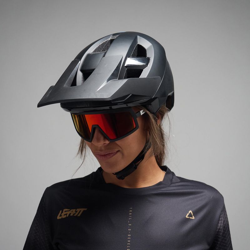 Cyklistická přilba Leatt MTB AllMtn 3.0 V23 stealth 5