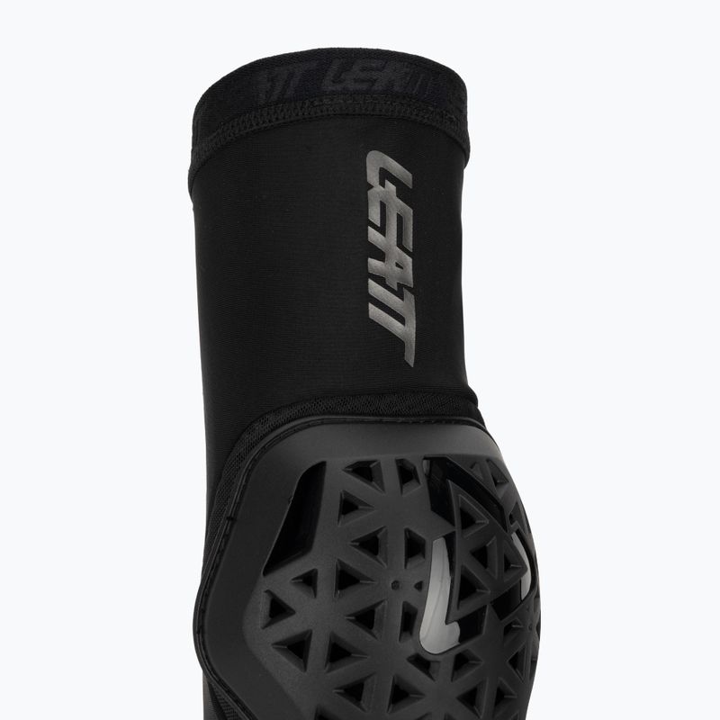 Cyklistické chrániče na lokty Leatt FlexMesh black 4