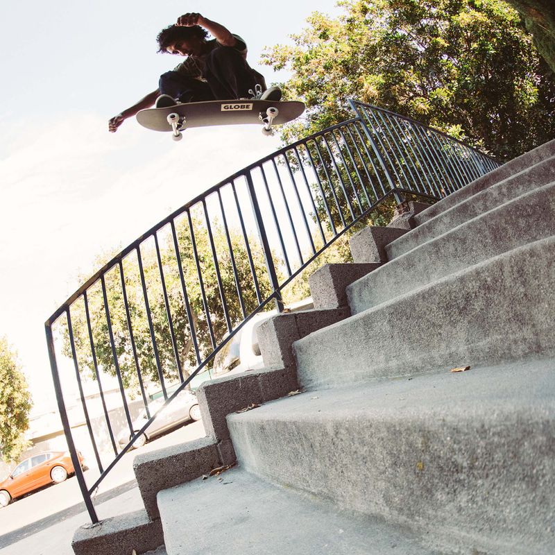 Globe Goodstock classic skateboard černý 10525351 10