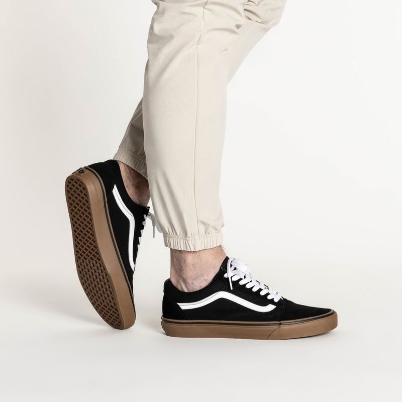 Boty Vans UA Old Skool black/medium gum 2