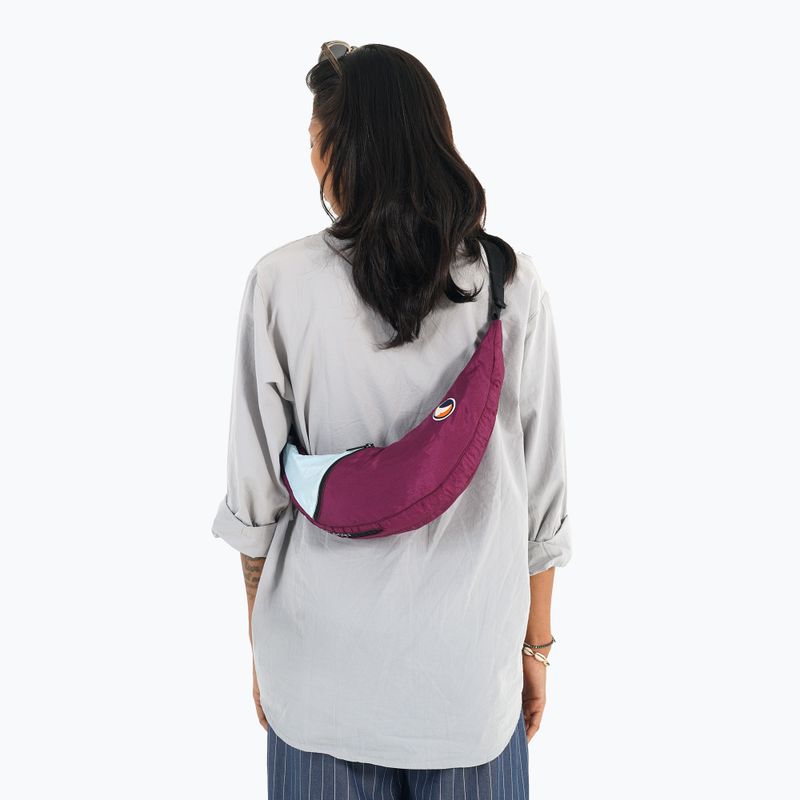 Taška Ticket To The Moon Upcycled Sling bag plum/cloud 4