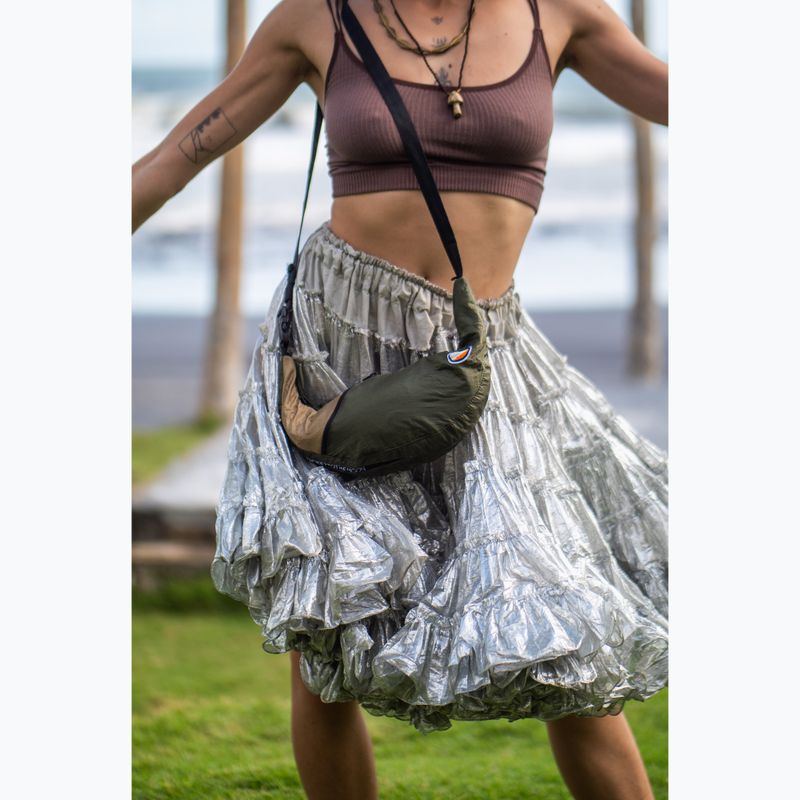 Taška Ticket To The Moon Upcycled Sling army green/brown 7