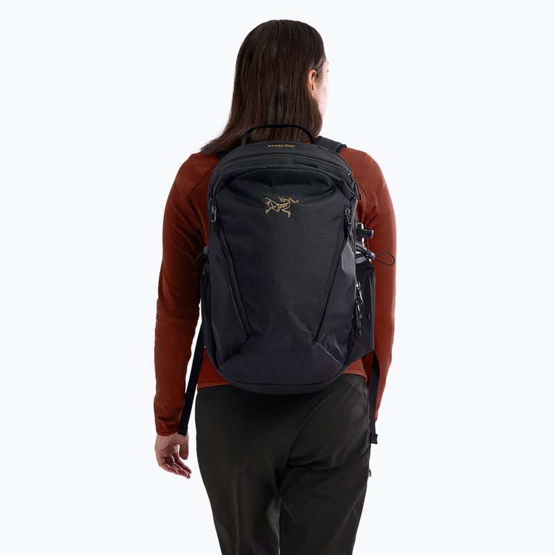 Batoh Arcteryx Mantis 16 l black 3