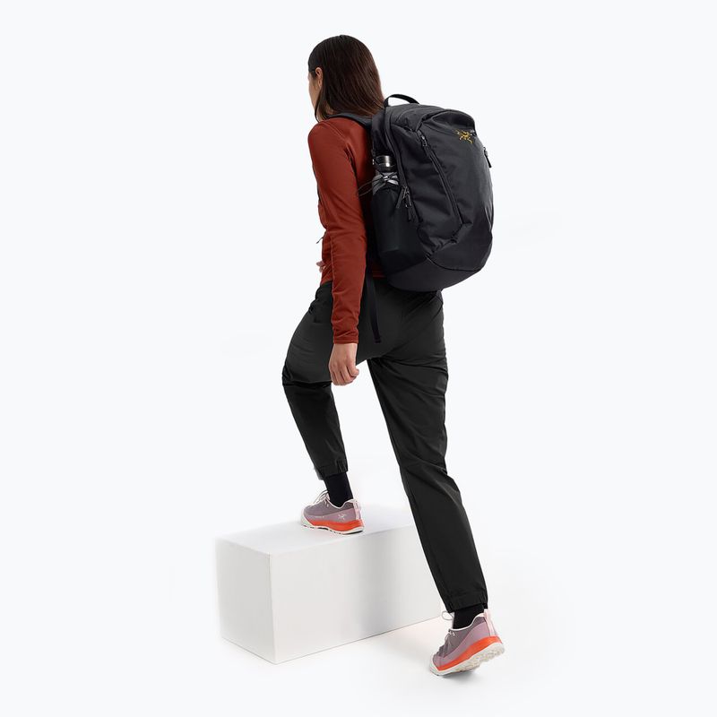 Batoh Arcteryx Mantis 16 l black 5