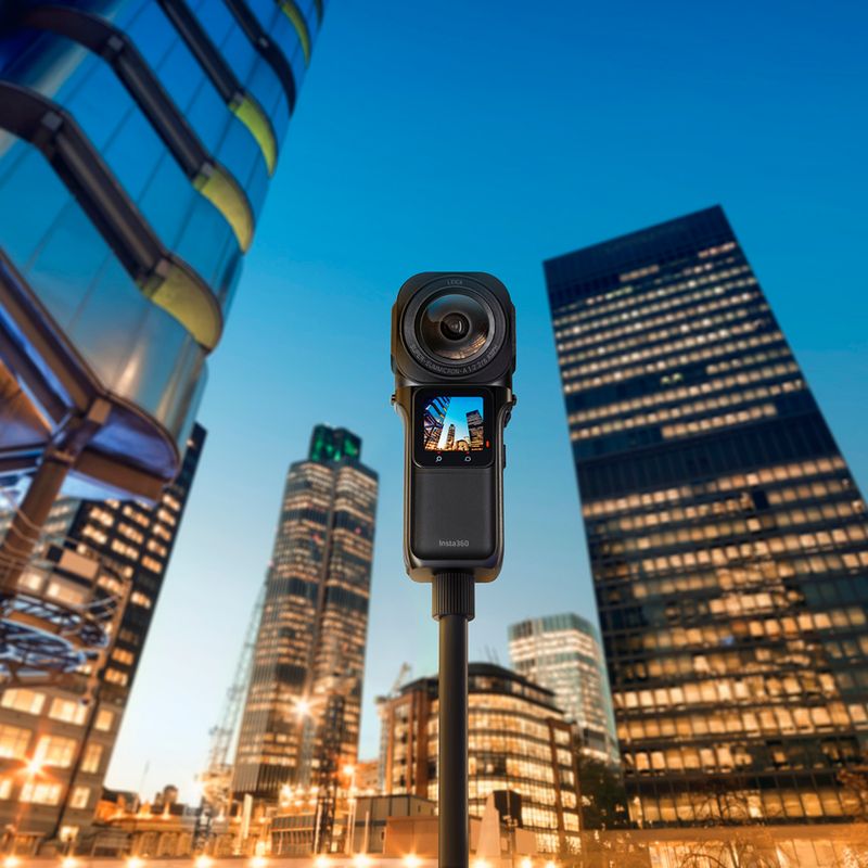 Insta360 ONE RS 1Inch 360 Edition kamera černá CINRSGP/D 10