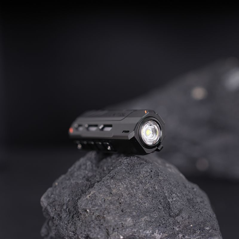 Pumpa Flextail Zero Flashlight black 4